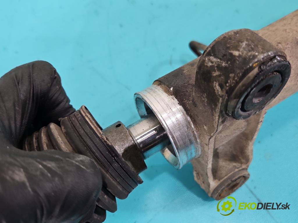 Toyota Avensis II T25 2003-2008 2.0 d4d 116 hp manual 85 kW 1995 cm3 5- řízení volant 44200-05081