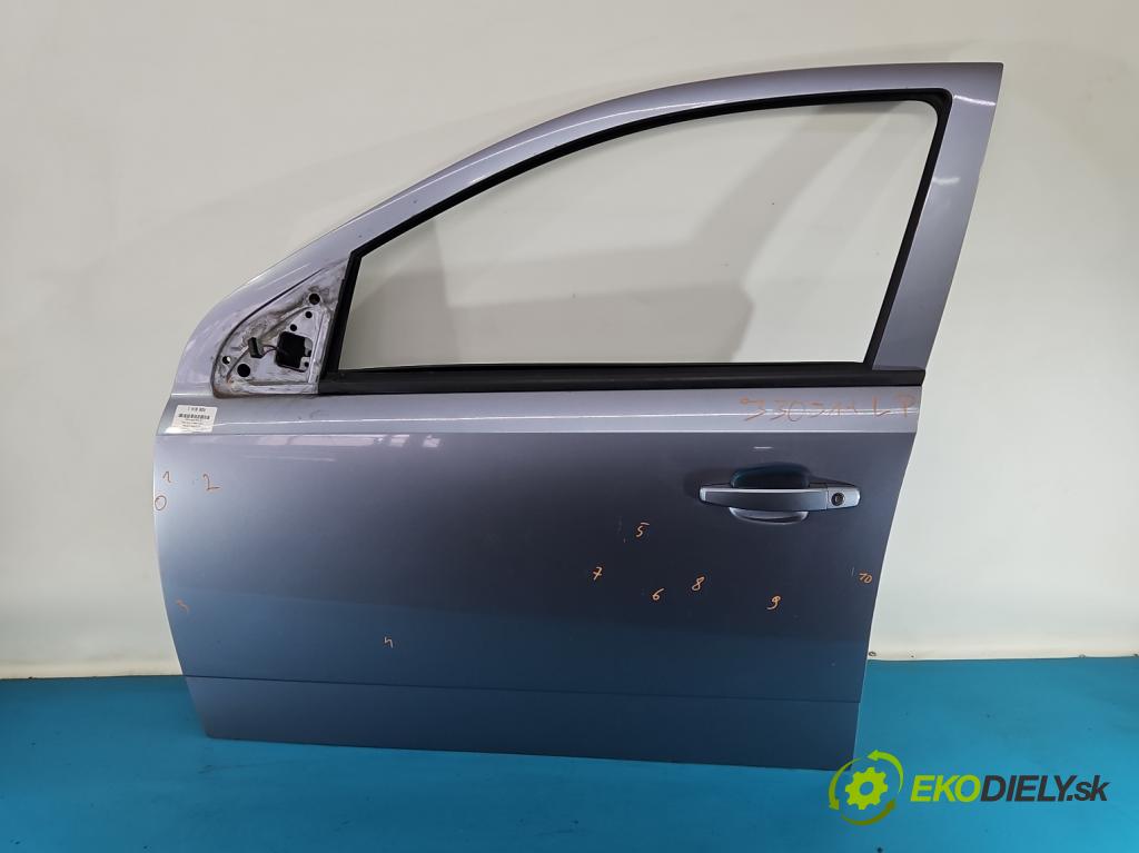 Opel Astra III 2004-2014 1.7 CDTI 80 HP manual 59 kW 1686 cm3 5- dvere predné ľavé  (Kľučka dverí ostatné)