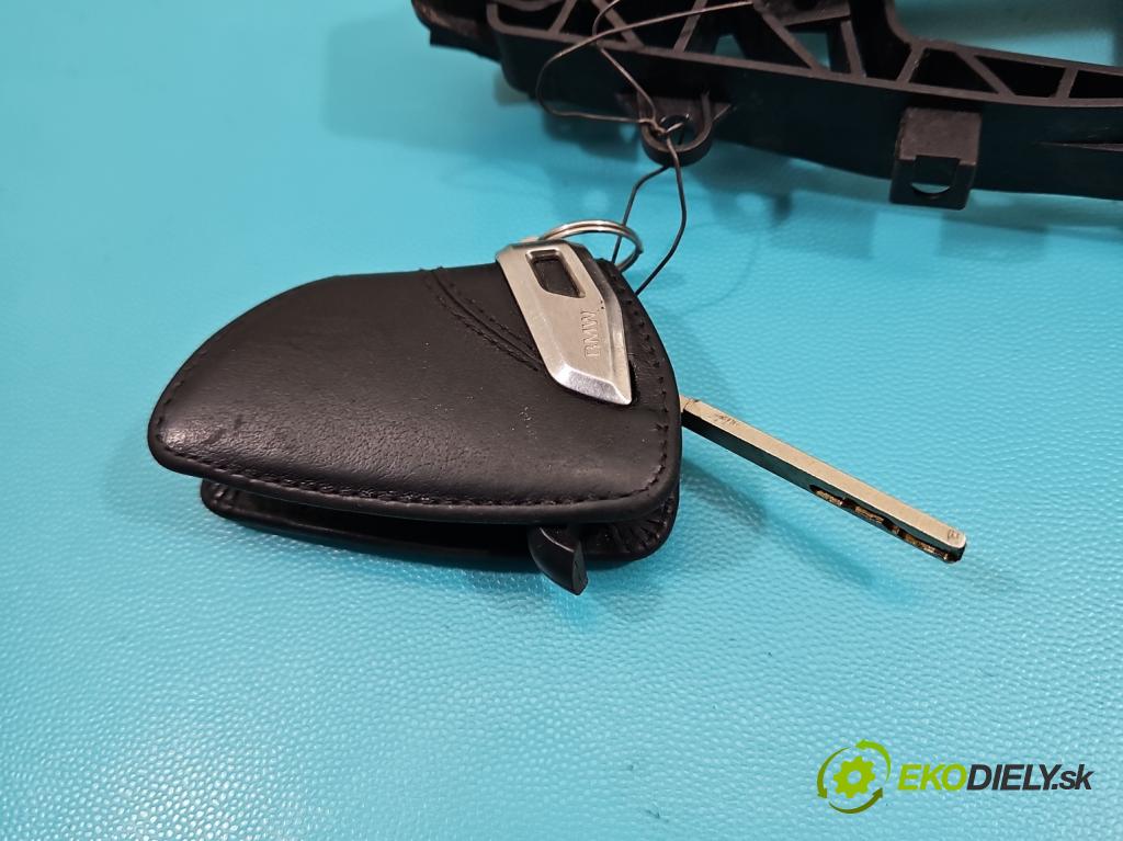 Bmw iX3 G08 0.0 elektrický: 286 HP automatic 210 kW  5- rukoväť predné ľavé mimo: 9881775 (Kľučka dverí vonkajšia predná ľavá)