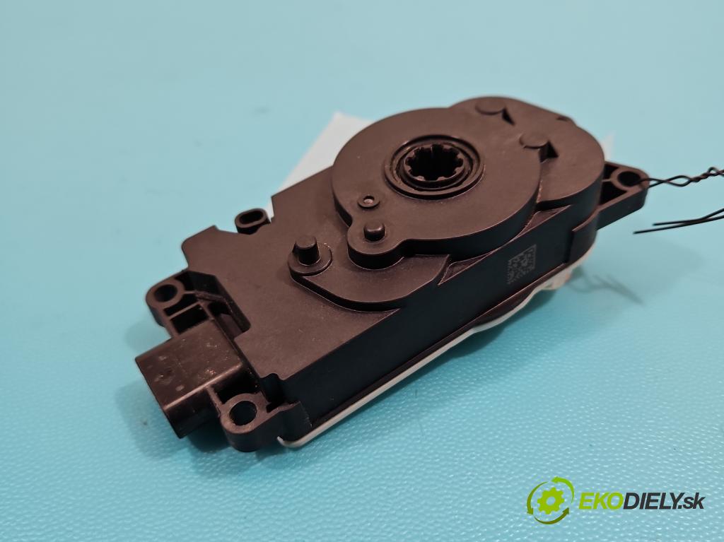 Bmw iX3 G08 0.0 elektrický: 286 HP automatic 210 kW  5- motor: ostatné 9881645