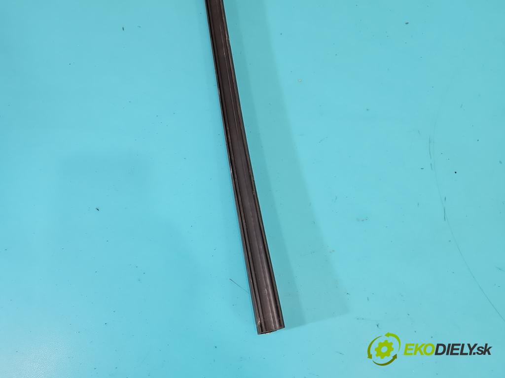 Bmw iX3 G08 0.0 elektrický: 286 hp automatic 210 kW  5- Těsnění: dveře přední levé 739342