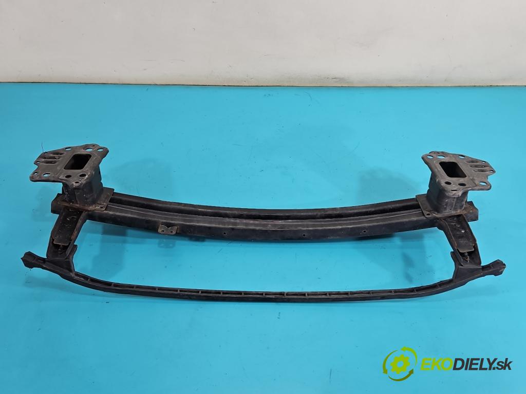 Hyundai Elantra VI 2015-2020 1.6 16v 128 HP manual 93.8 kW 1591 cm3 4- výstuha nárazník predné