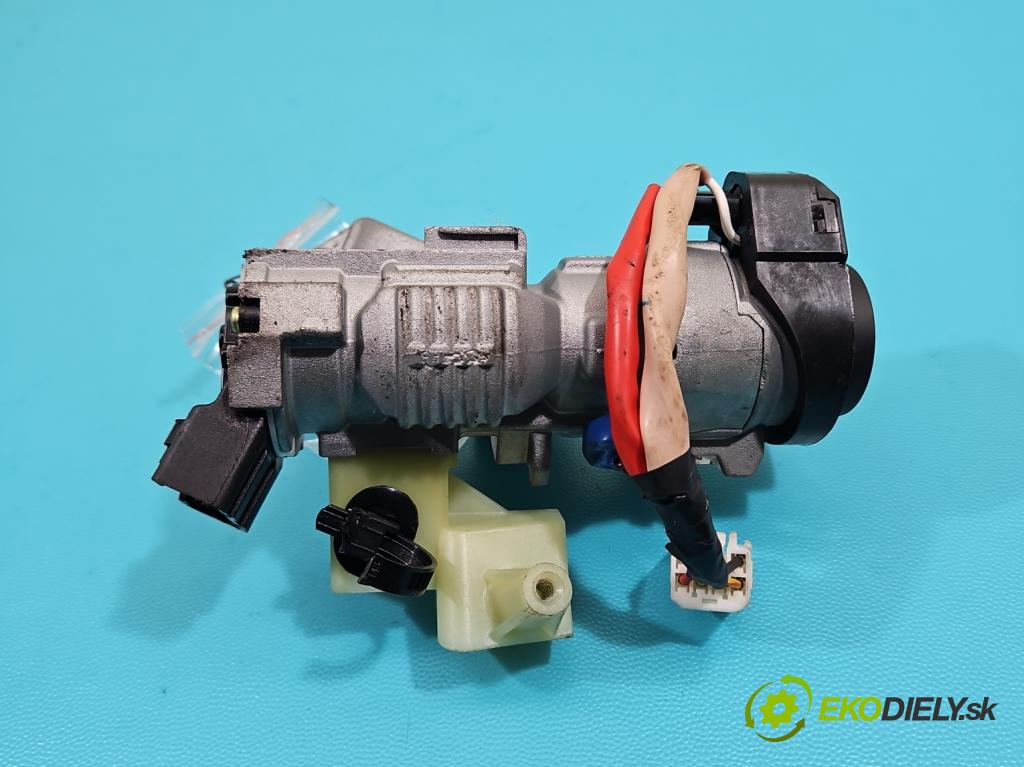 Hyundai Elantra VI 2015-2020 1.6 16v 128 HP manual 93.8 kW 1591 cm3 4- Spínačka  (Spínacia skrinka)