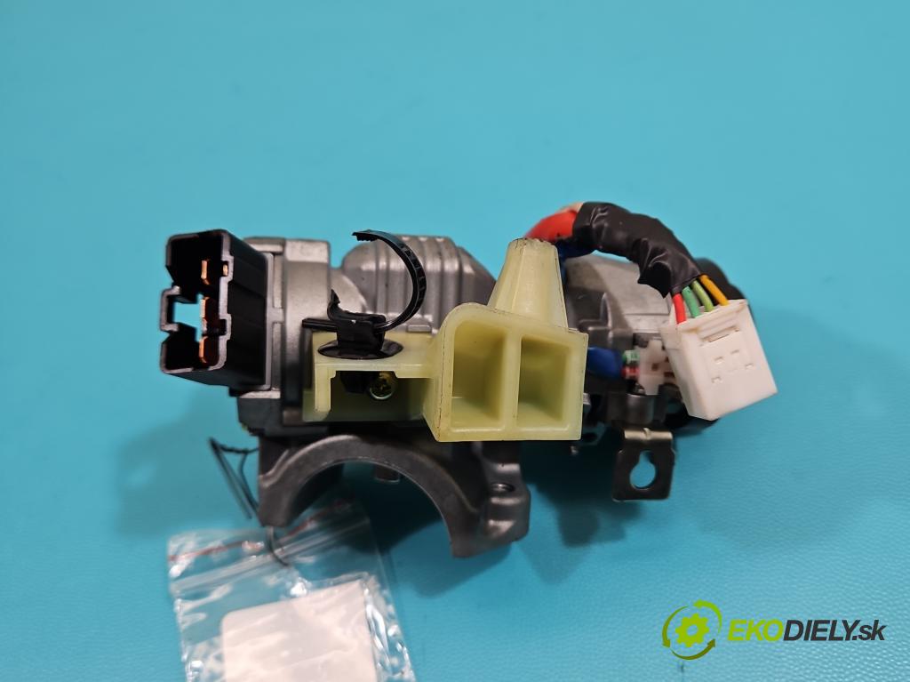 Hyundai Elantra VI 2015-2020 1.6 16v 128 HP manual 93.8 kW 1591 cm3 4- Spínačka  (Spínacia skrinka)