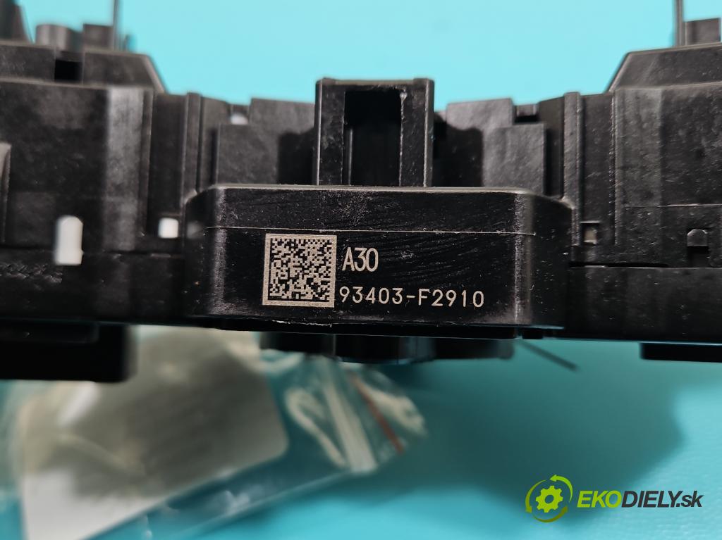 Hyundai Elantra VI 2015-2020 1.6 16v 128 HP manual 93.8 kW 1591 cm3 4- prepínač komplex: 93403-F2910 (Prepínacie páčky pod volantom)