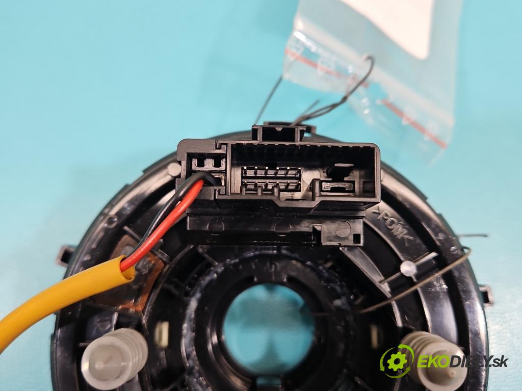 Hyundai Elantra VI 2015-2020 1.6 16v 128 HP manual 93.8 kW 1591 cm3 4- Páska: airbag (Airbag)