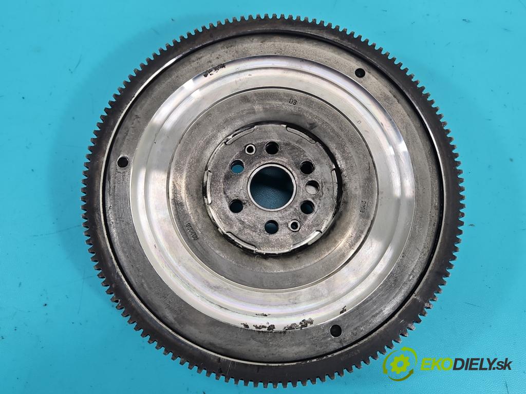 Ford Kuga Mk2 2013-2019 1.5 120 HP manual 88.3 kW 1498 cm3 5- koleso duálna 240628A