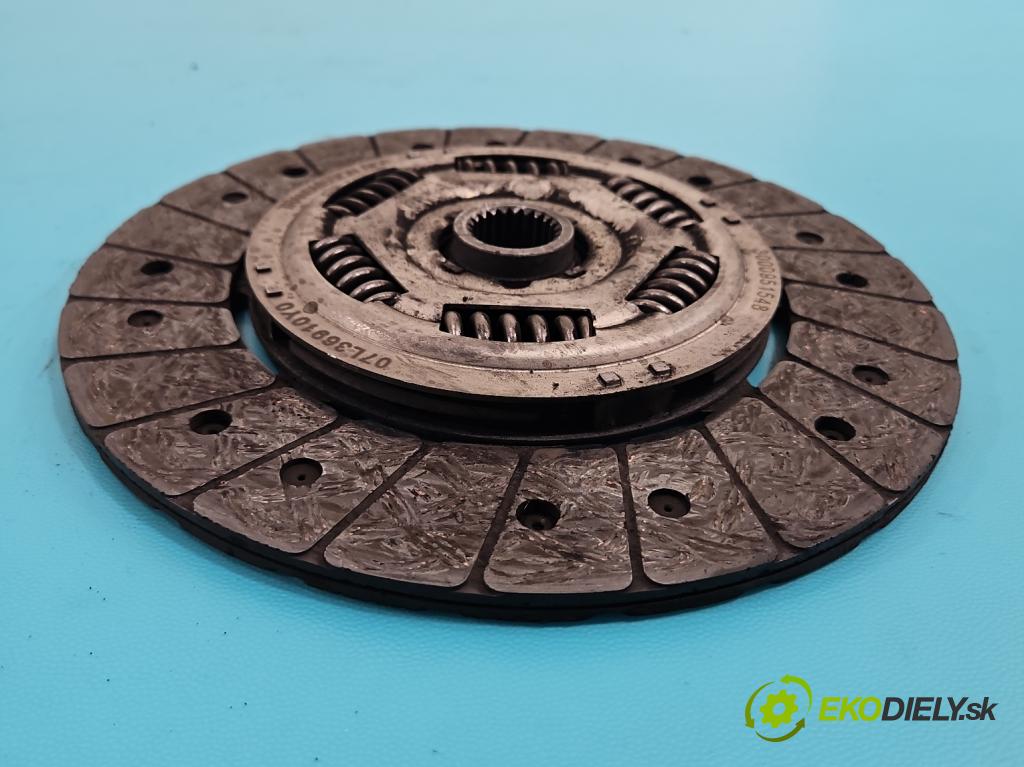 Ford Kuga Mk2 2013-2019 1.5 120 HP manual 88.3 kW 1498 cm3 5- koleso duálna 240628A