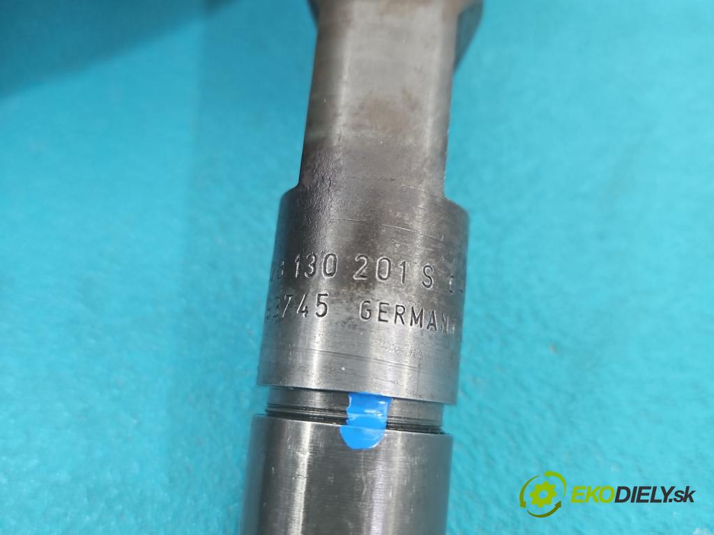 Skoda Octavia I 1996-2010 1.9 tdi 110 HP manual 81 kW 1896 cm3 5- vstrek 028130201S (Vstrekovač paliva)