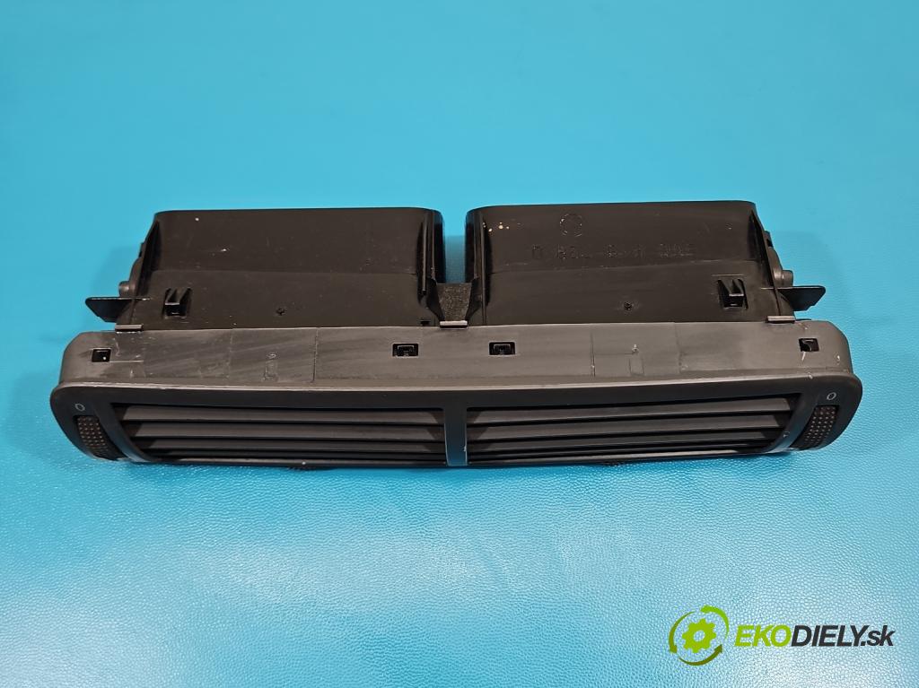 Vw Passat B5 1995-2005 1.9 TDI 131 hp manual 96 kW 1896 cm3 5- Mřížka: topení medián: 3B0819728D (Mřížka topení)