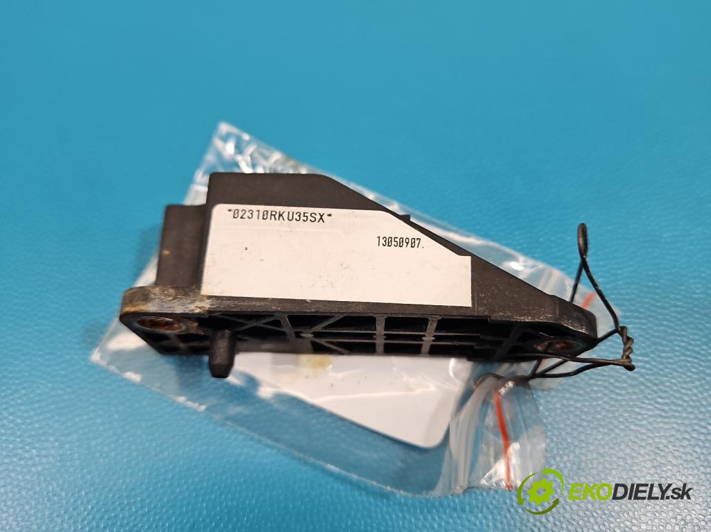 Vw Passat B5 1995-2005 1.9 TDI 131 HP manual 96 kW 1896 cm3 5- snímač šokovat: 6Q0909606 (Snímač nárazu)