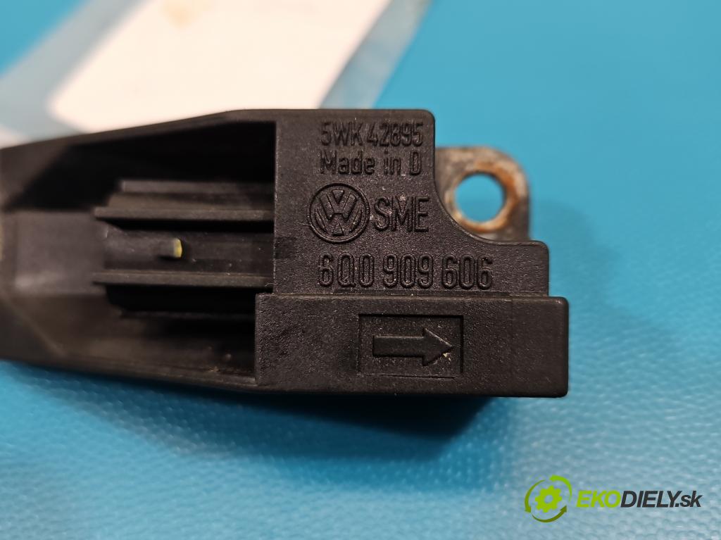 Vw Passat B5 1995-2005 1.9 TDI 131 HP manual 96 kW 1896 cm3 5- snímač šokovat: 6Q0909606 (Snímač nárazu)