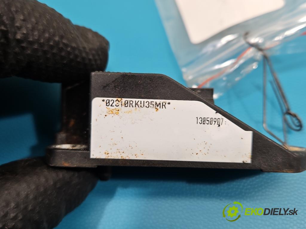 Vw Passat B5 1995-2005 1.9 TDI 131 HP manual 96 kW 1896 cm3 5- snímač šokovat: 6Q0909606 (Snímač nárazu)