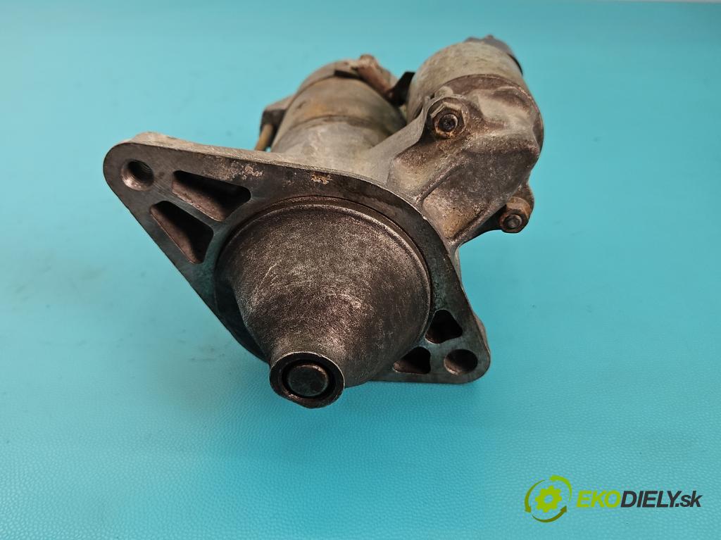 Toyota Yaris I 1999-2005 1.0 VVTI 68 hp manual 50 kW 998 cm3 5- startér: 28100-0J020 (Startér)