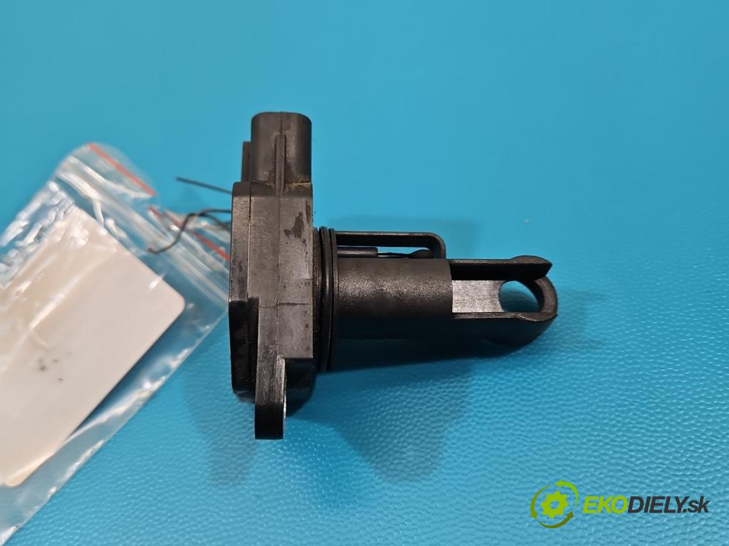 Toyota Yaris I 1999-2005 1.0 VVTI 68 HP manual 50 kW 998 cm3 5- průtokoměr: 22204-0J010 (Váha vzduchu)