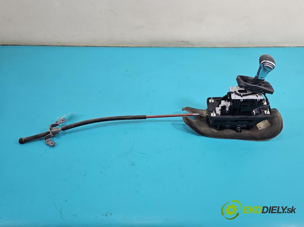 Audi Q5 2008-2016 3.0 tfsi: 272 HP automatic 200 kW 2995 cm3 5- Páka: Změny: stupeň,rýchlosť 8R1713041G (Rýchlostná páka (kulisa))