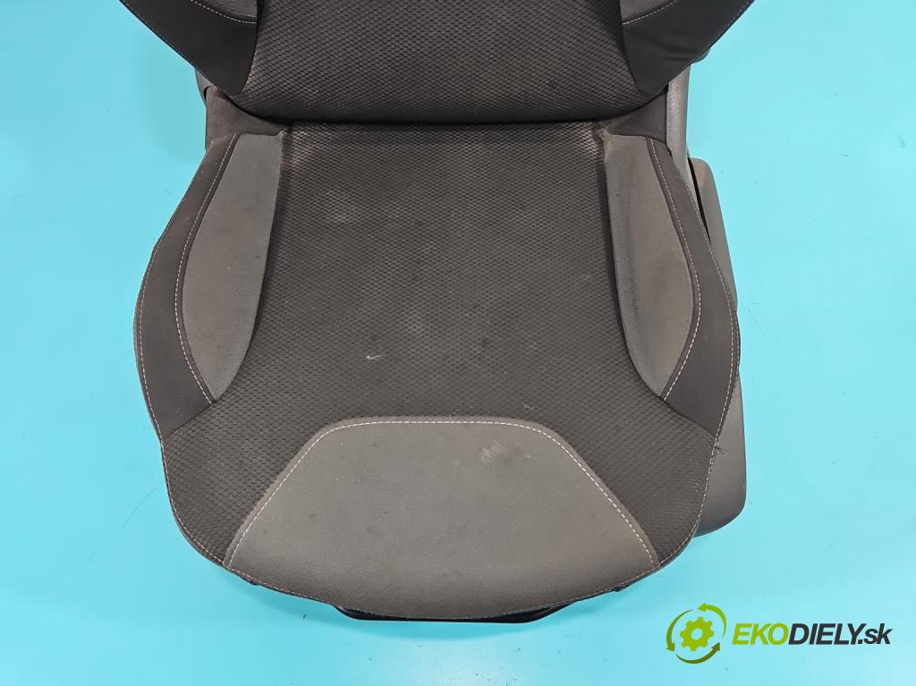 Citroen C3 II 2009-2016 1.6 hdi 92 HP manual 68 kW 1560 cm3 5- Sedačka ľavý  (Sedadlo)