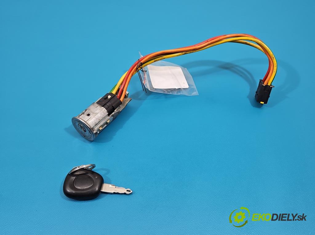 Renault Scenic I 1996-2003 1.6 16v 107 HP manual 79 kW 1598 cm3 5- Spínačka  (Spínacia skrinka)