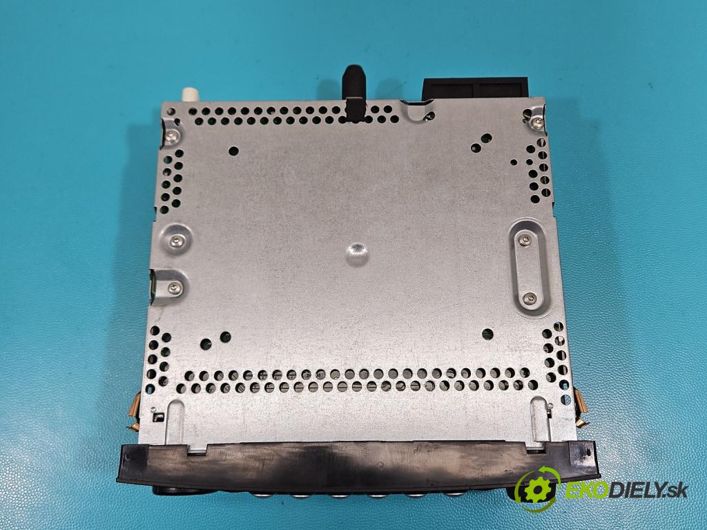 Citroen C3 II 2009-2016 1.6 hdi 92 HP manual 68 kW 1560 cm3 5- Radio originál 96766518XT