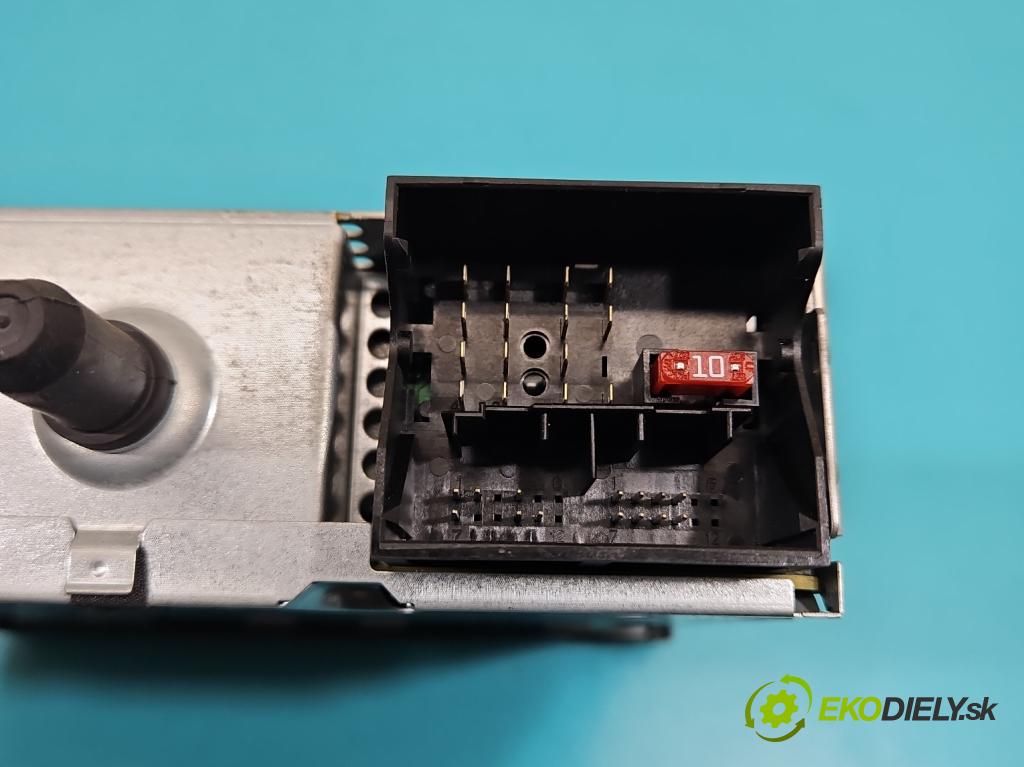 Citroen C3 II 2009-2016 1.6 hdi 92 HP manual 68 kW 1560 cm3 5- Radio originál 96766518XT