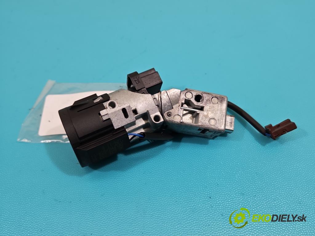 Citroen C3 II 2009-2016 1.6 hdi 92 HP manual 68 kW 1560 cm3 5- Spínačka  (Spínacia skrinka)