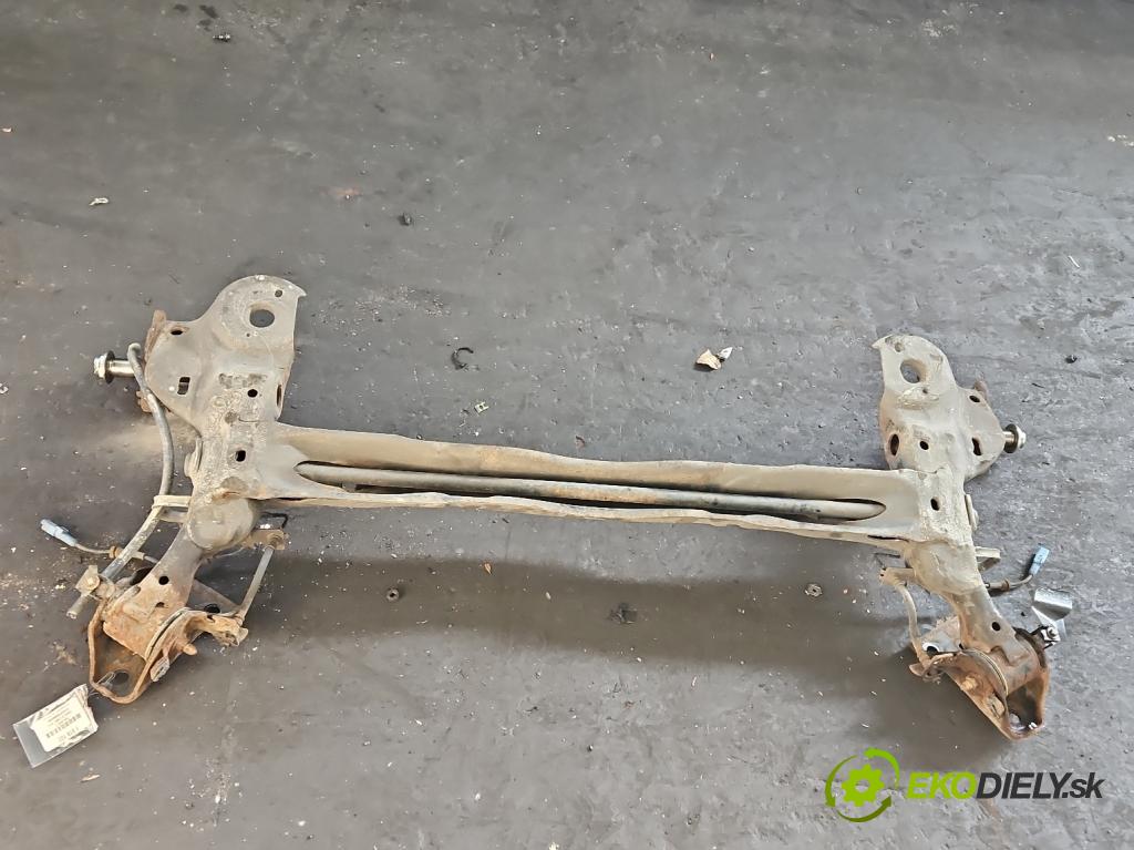 Citroen C3 II 2009-2016 1.6 hdi 92 hp manual 68 kW 1560 cm3 5- zadní výztuha  (Zadní výztuha)