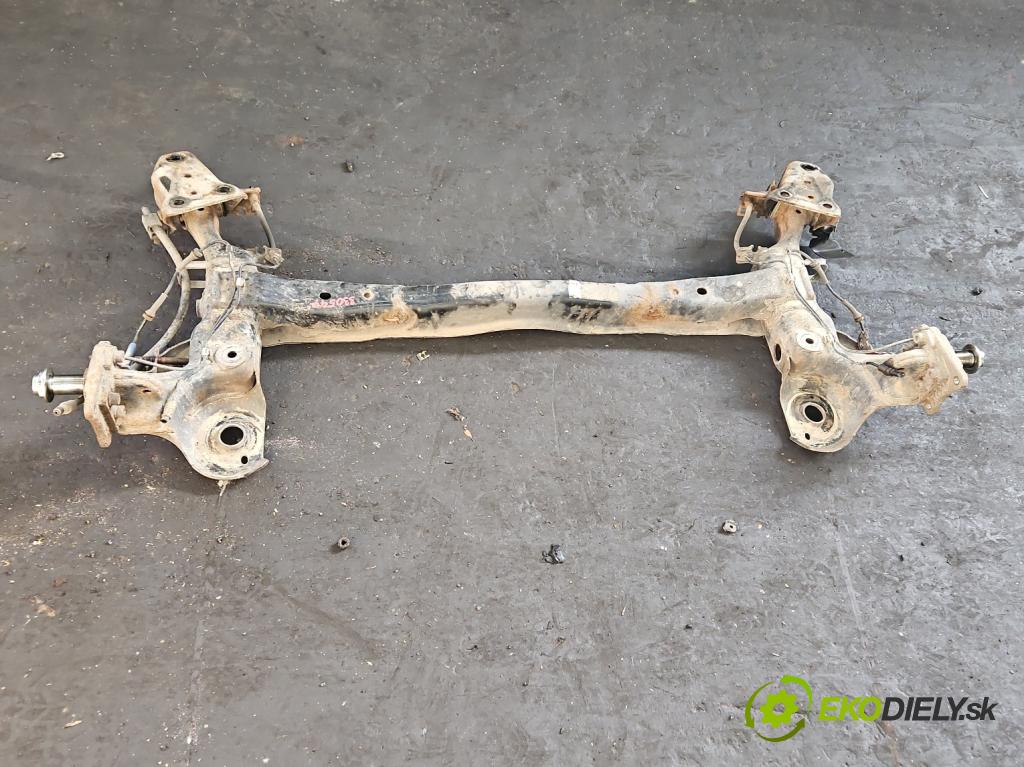 Citroen C3 II 2009-2016 1.6 hdi 92 hp manual 68 kW 1560 cm3 5- zadní výztuha  (Zadní výztuha)