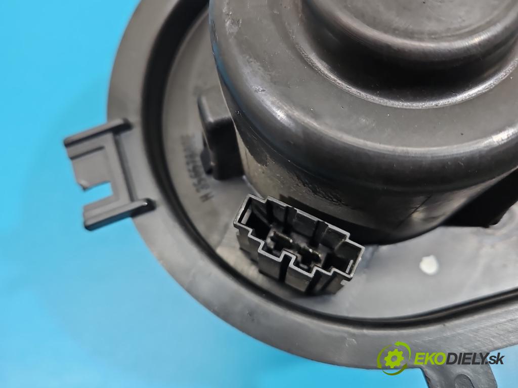 Vw Bora 1.9 tdi 90 HP manual 66 kW 1896 cm3 4- ventilátor vzduchu