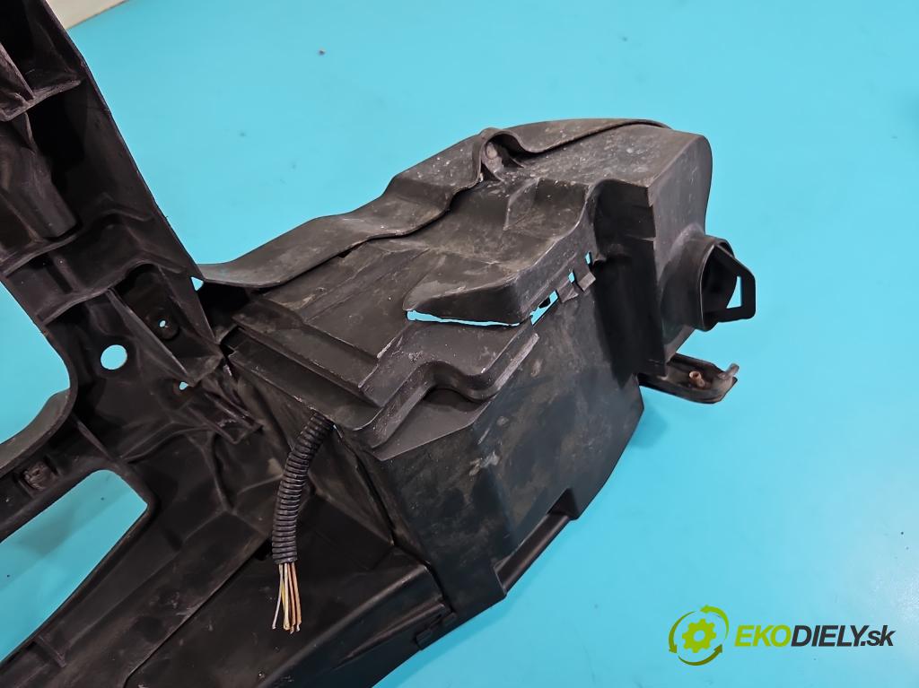 Vw Bora 1.9 tdi 90 hp manual 66 kW 1896 cm3 4- stěna přední 1J0805594 (Přední výztuha)