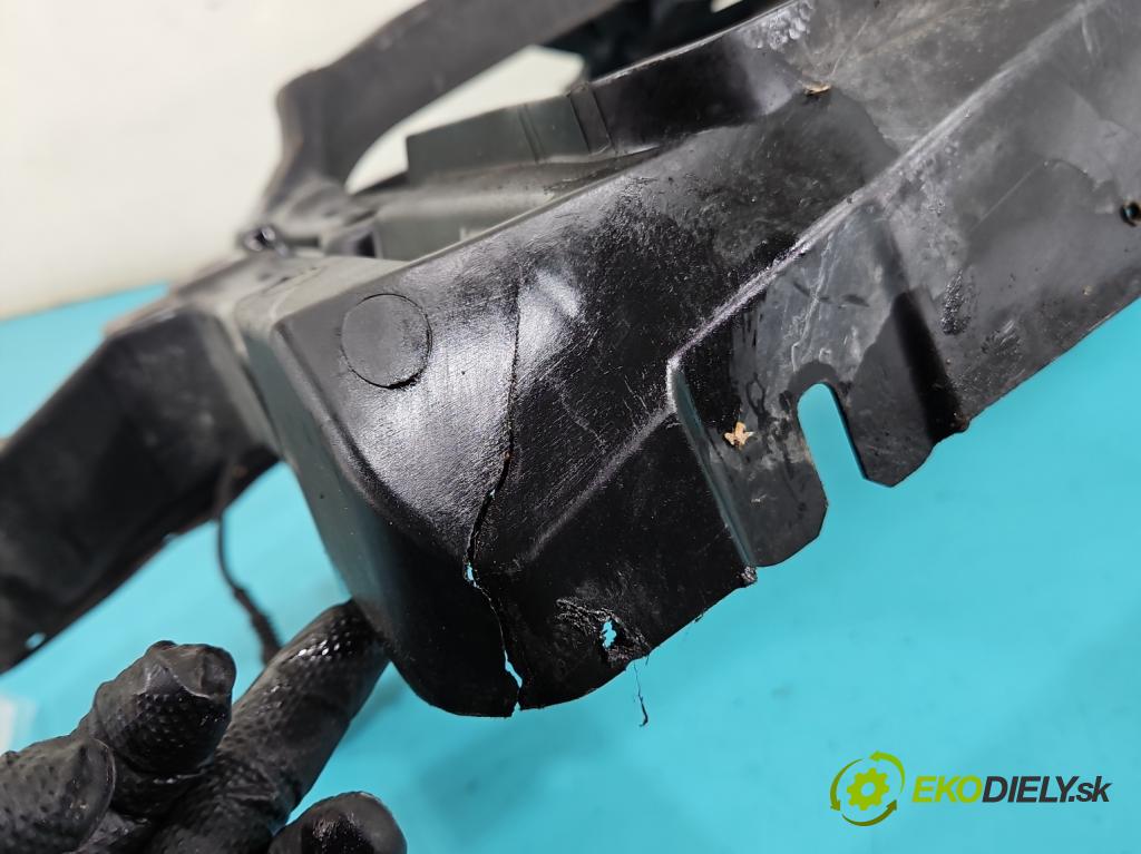 Vw Bora 1.9 tdi 90 hp manual 66 kW 1896 cm3 4- stěna přední 1J0805594 (Přední výztuha)