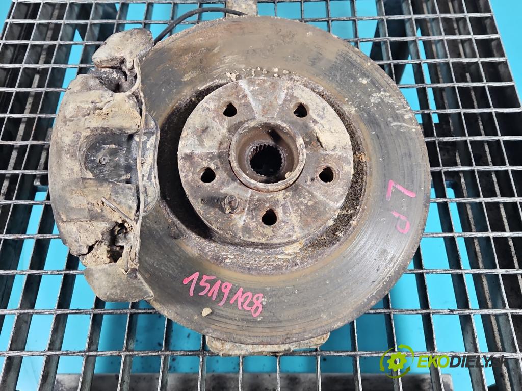 Alfa romeo 156 1.9 jtd 116 HP manual 85 kW 1910 cm3 5- náboj ľavé  (Náboj kolesa)