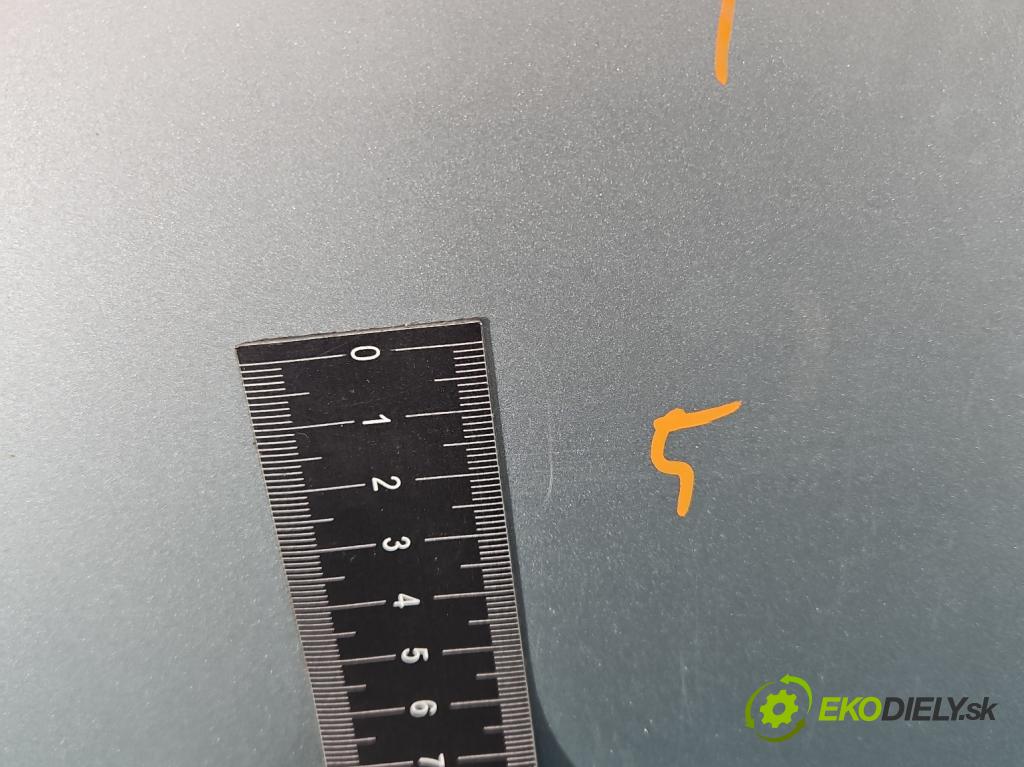 Skoda Octavia III 2013- 1.6 tdi 110 HP manual 81 kW 1598 cm3 5- dvere zadné ľavé  (Kľučka dverí ostatné)