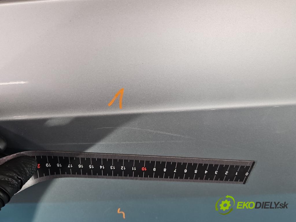 Skoda Octavia III 2013- 1.6 tdi 110 HP manual 81 kW 1598 cm3 5- dvere zadné ľavé  (Kľučka dverí ostatné)