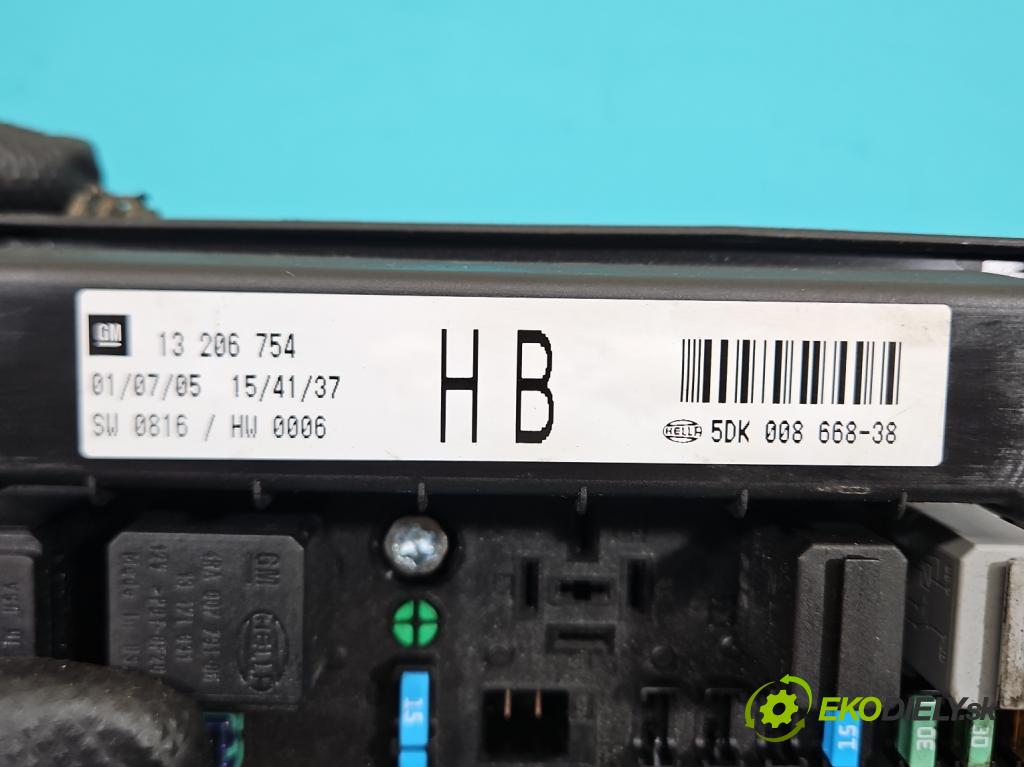 Opel Astra III 2004-2014 1.7 CDTI 80 hp manual 59 kW 1686 cm3 5- skříňka pojistková 13206754 (Pojistková skříňka)