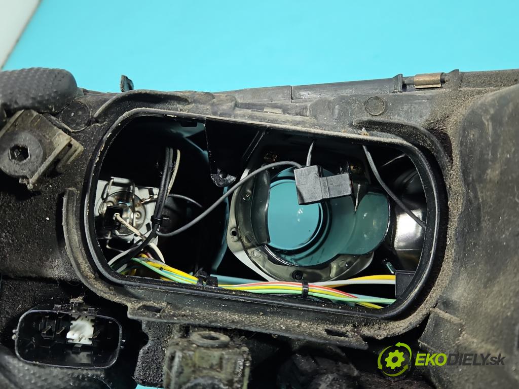 Mazda 6 I GG 2002-2007 2.3 16V 166 HP manual 122 kW 2261 cm3 4- Reflektor: pravý  (Svetlo predné pravé)