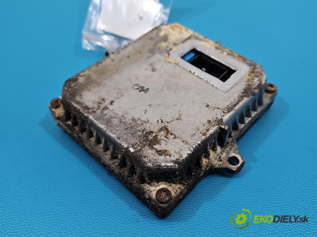 Mazda 6 I GG 2002-2007 2.3 16V 166 HP manual 122 kW 2261 cm3 4- střídač: xenon 1307329086 (Riadiaca jednotka xenónu)