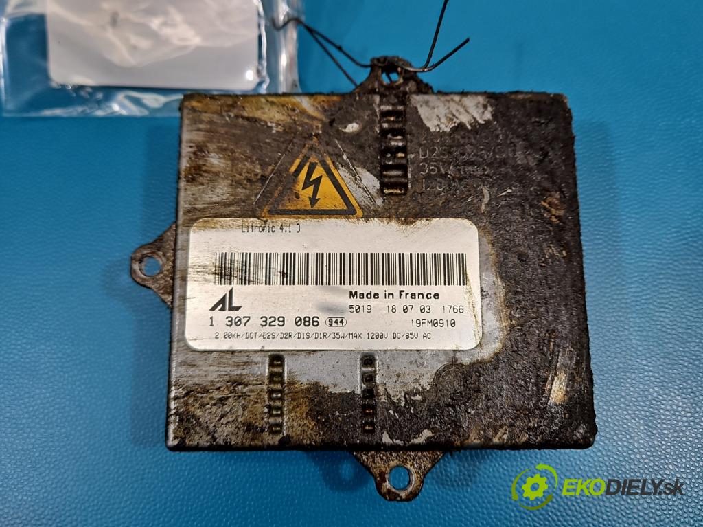 Mazda 6 I GG 2002-2007 2.3 16V 166 HP manual 122 kW 2261 cm3 4- střídač: xenon 1307329086 (Riadiaca jednotka xenónu)