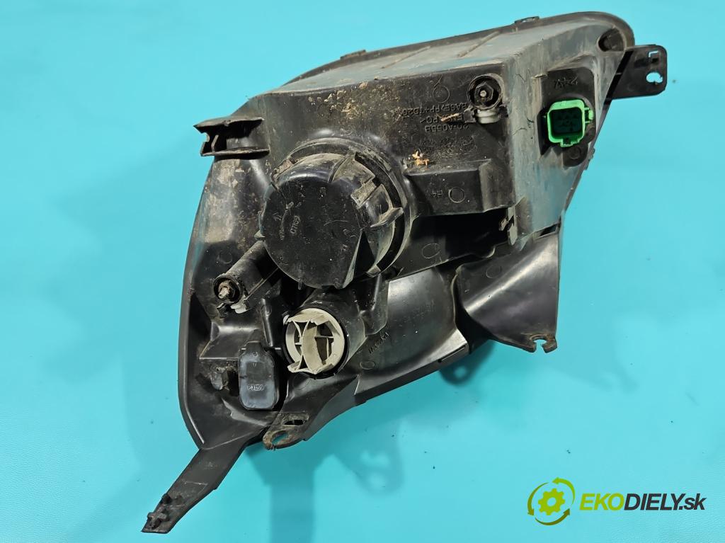 Ford Fiesta Mk6 2002-2008 1.4 16V 80 HP manual 59 kW 1388 cm3 5- Reflektor: pravý  (Svetlo predné pravé)