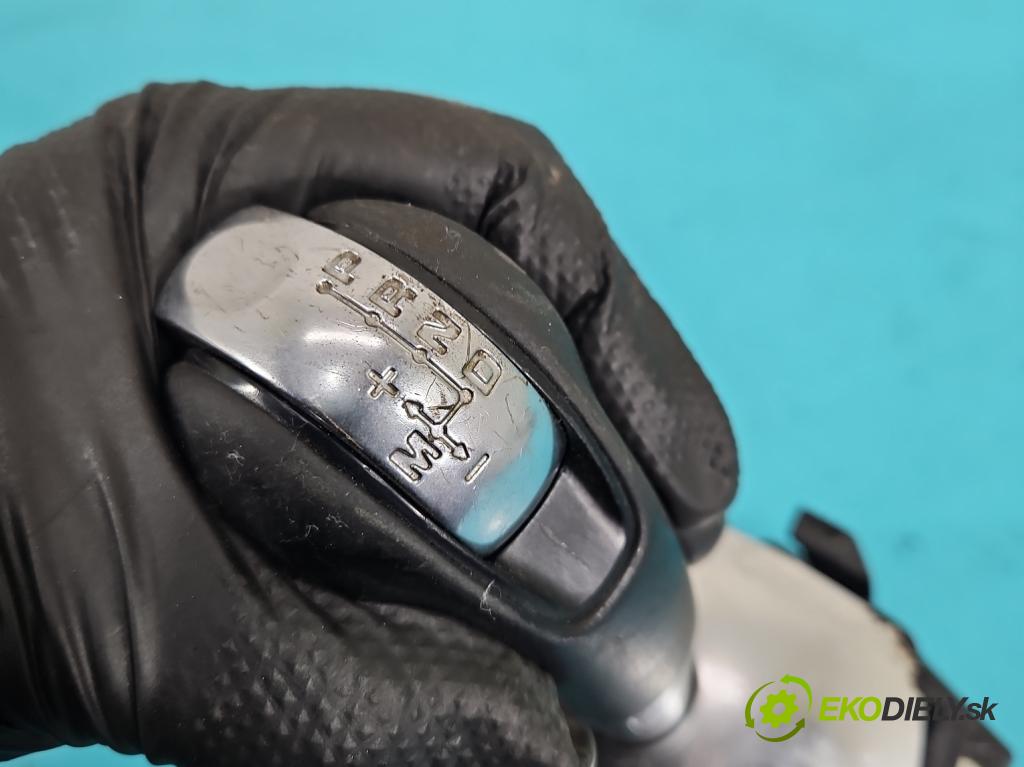 Porsche Panamera I 970 2009-2016 3.0 v6 420 hp automatic 309 kW 2997 cm3 5- Páka: Změny: stupeň,rýchlosť  (Rýchlostná páka (kulisa))