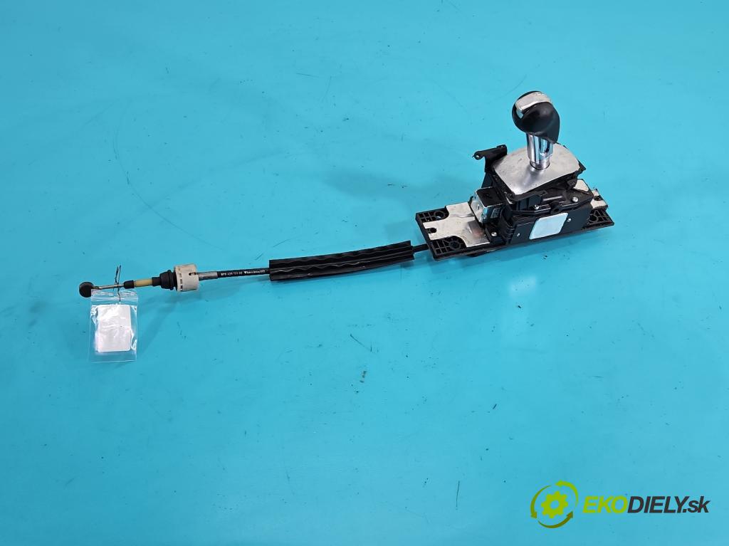 Porsche Panamera I 970 2009-2016 3.0 v6 420 hp automatic 309 kW 2997 cm3 5- Páka: Změny: stupeň,rýchlosť  (Rýchlostná páka (kulisa))