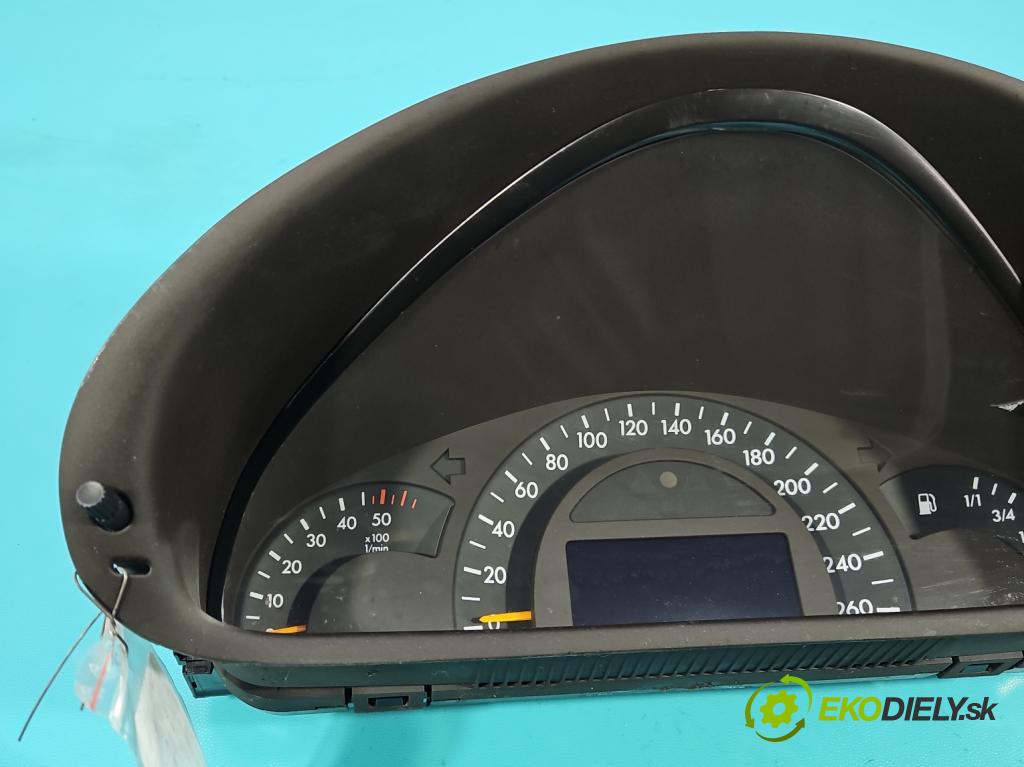 Mercedes C W203 2000-2007 2.2 CDI 116 HP manual 85 kW 2148 cm3 4- prístrojovka/ budíky A2035403911 (Prístrojová doska)
