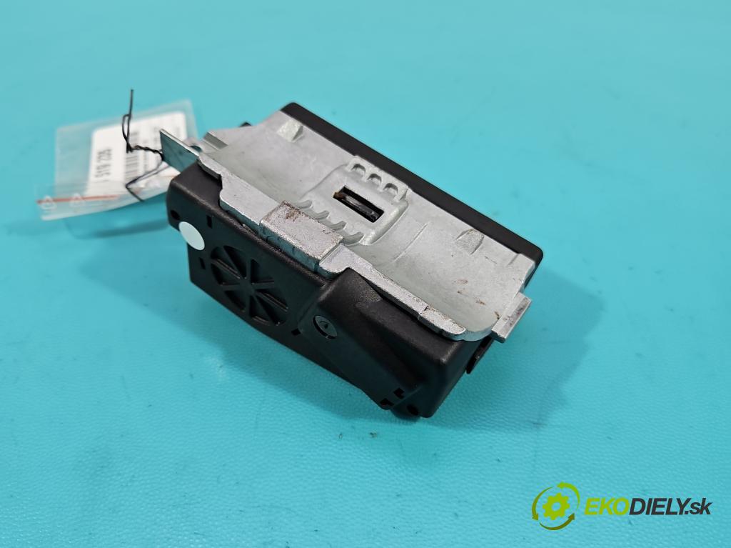 Porsche Panamera I 970 2009-2016 3.0 v6 420 hp automatic 309 kW 2997 cm3 5- Blokáda: řízení: 7PP905852C (Riadenie ostatné)