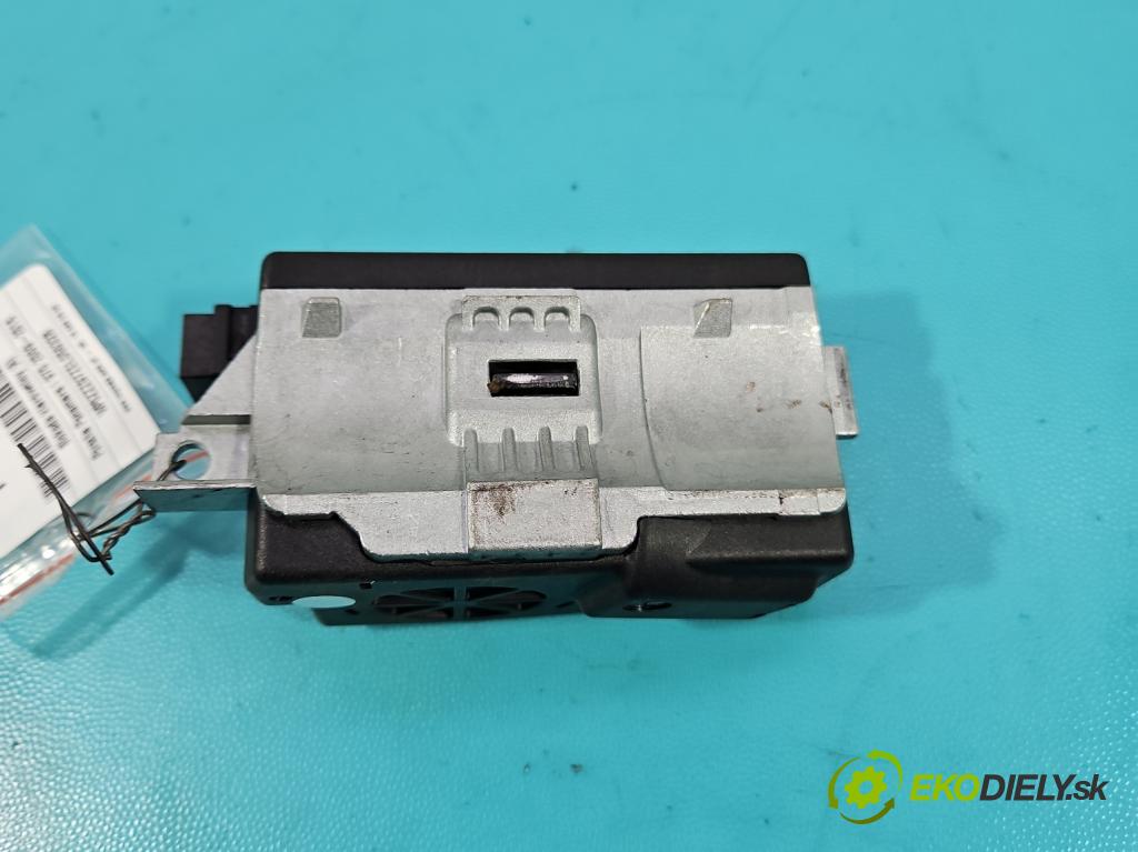 Porsche Panamera I 970 2009-2016 3.0 v6 420 hp automatic 309 kW 2997 cm3 5- Blokáda: řízení: 7PP905852C (Riadenie ostatné)