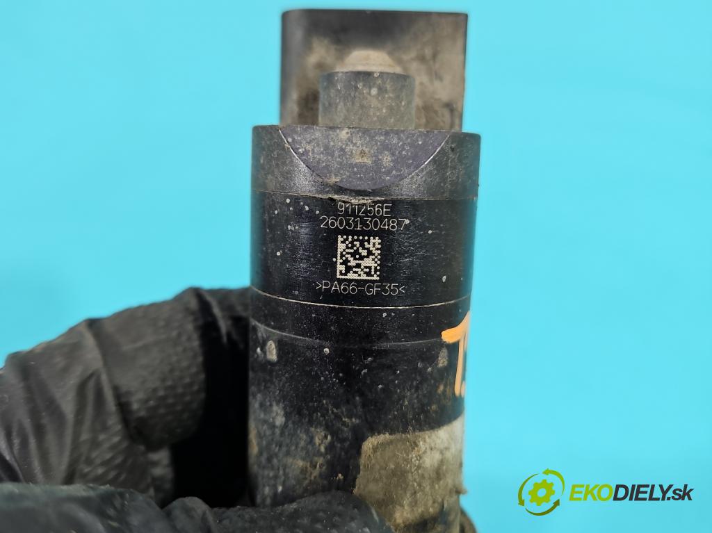 Porsche Panamera I 970 2009-2016 3.0 v6 420 hp automatic 309 kW 2997 cm3 5- Brzda manuál: elektrický: 97009205 (Ručná brzda)