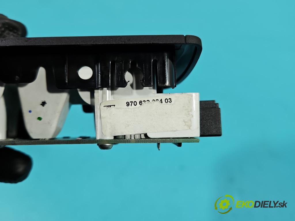 Porsche Panamera I 970 2009-2016 3.0 v6 420 hp automatic 309 kW 2997 cm3 5- svetlo / reflektor interiéra 97063206303