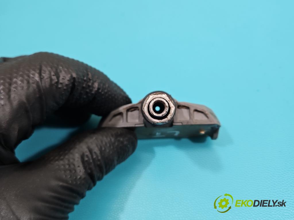 Porsche Panamera I 970 2009-2016 3.0 v6 420hp automatic 309 kW 2997 cm3 5- snímač tlaku pneumatika 99760602120 (Snímač tlaku v pneumatice)