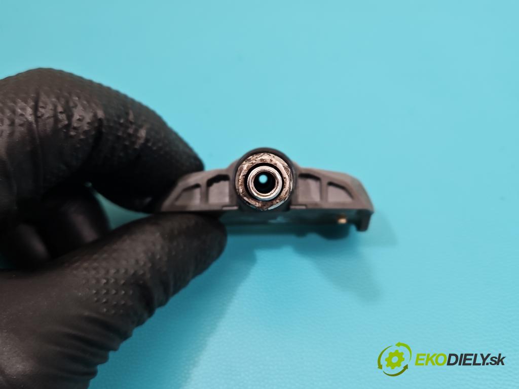 Porsche Panamera I 970 2009-2016 3.0 v6 420hp automatic 309 kW 2997 cm3 5- snímač tlaku pneumatika 99760602120 (Snímač tlaku v pneumatice)