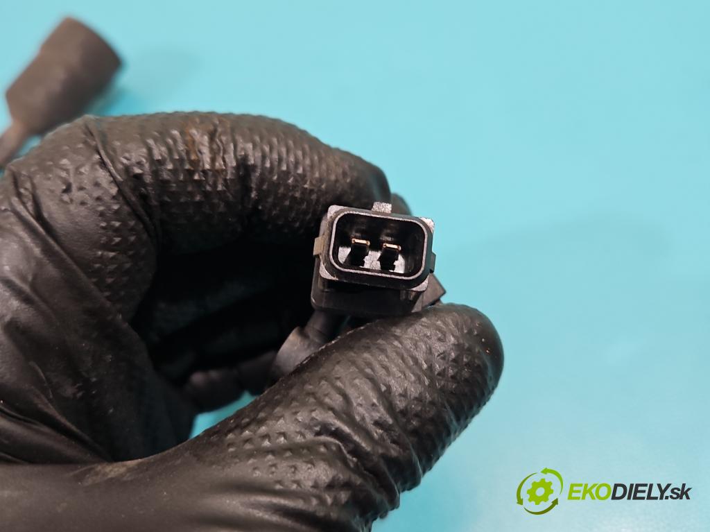 Porsche Panamera I 970 2009-2016 3.0 v6 420 hp automatic 309 kW 2997 cm3 5- ventil podtlaku 7PP906283F (Ventil)