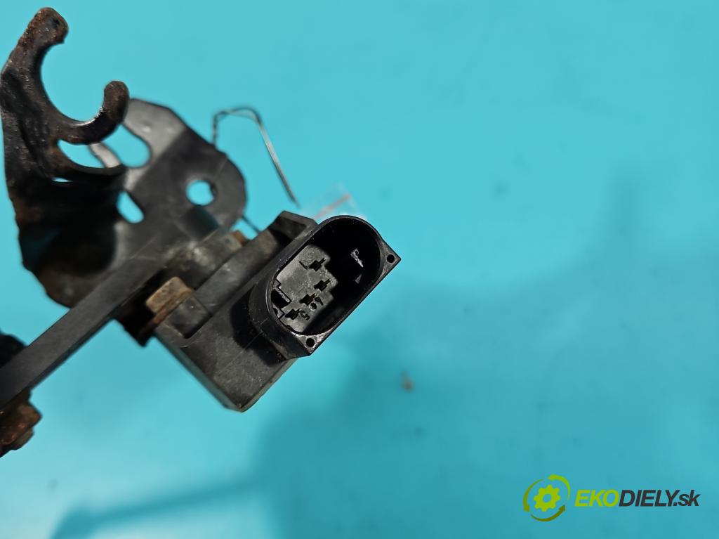 Porsche Panamera I 970 2009-2016 3.0 v6 420 hp automatic 309 kW 2997 cm3 5- snímač nastavenia xenon 970.333.021.03 (Snímač)