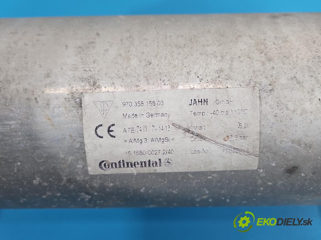 Porsche Panamera I 970 2009-2016 3.0 v6 420 hp automatic 309 kW 2997 cm3 5- Nádrž: vzduchu 97035815503 (Obal vzduchového filtra)